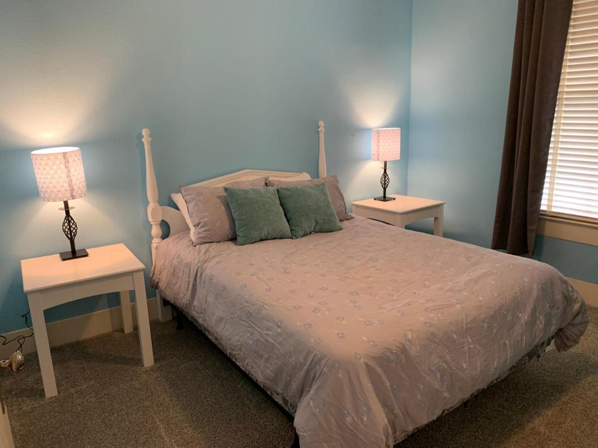 Kenzie'S Klubhouse Villa Galveston Eksteriør bilde